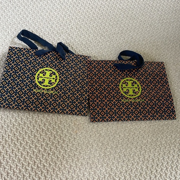 Tory Burch shopping bags - Picture 2 of 4